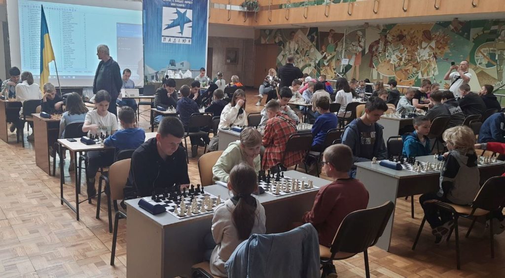 В Ужгороді за шахівницями змагалися діти