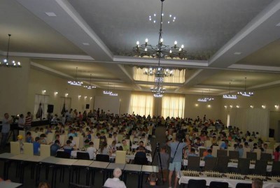 1972