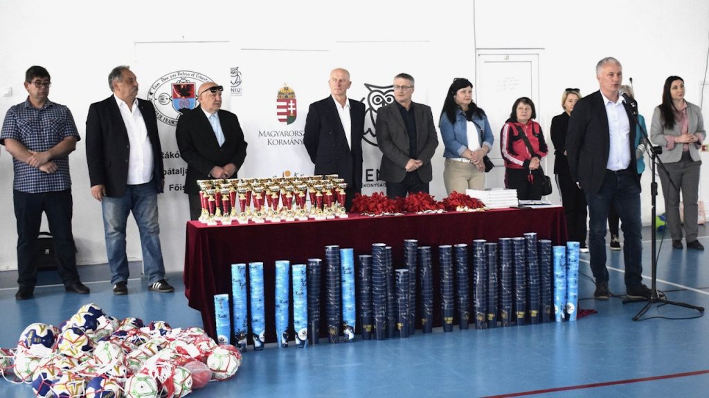 У Берегові відбувся ХІІ Меморіальний турнір з гандболу імені Йожефа Зупко