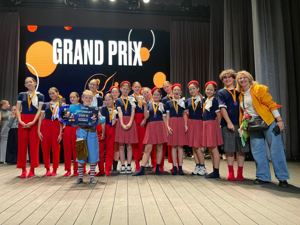 У Мукачеві відбувся фестиваль сучасної хореографії «Mukachevo dance. Orange Pelican»