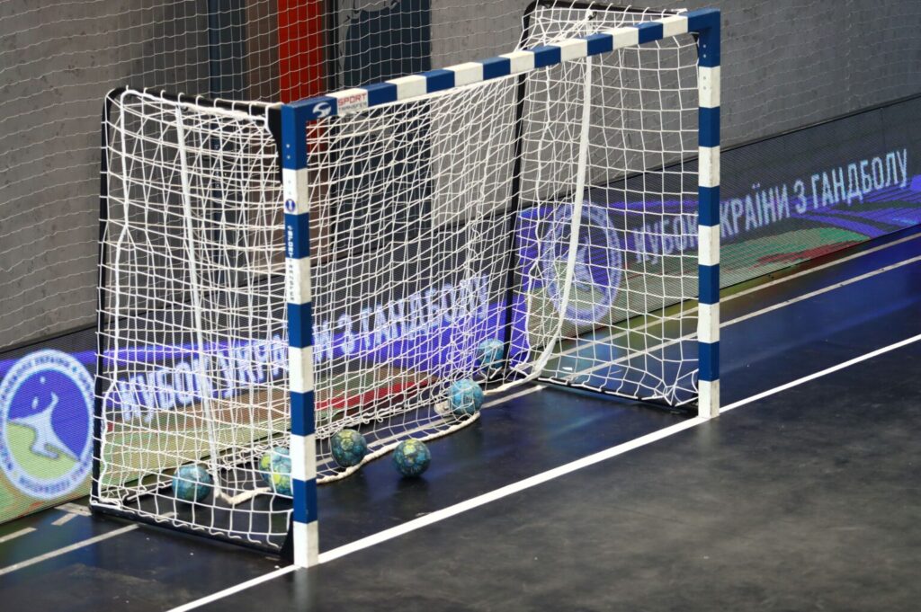 Ужгородські гандболісти поступилися без серйозного опору